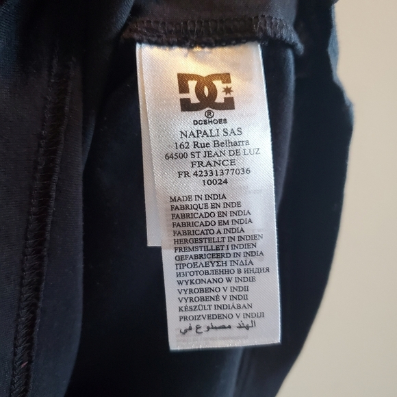 DC Shoes Classic  Black Graphic Short Sleeve Tee - Picture 5 of 6